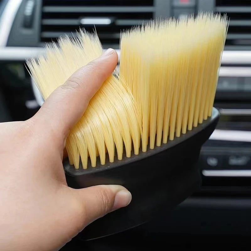 Cepillo Suave para Limpieza Interior de Auto – Rejillas, Tablero y Ranuras