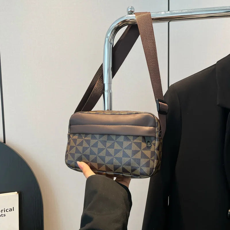 Bolso Crossbody Elegante para Mujer – Diseño Geométrico Moderno
