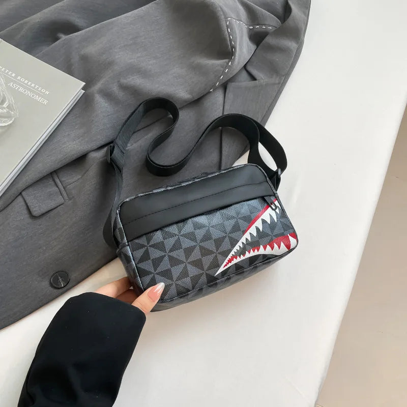 Bolso Crossbody Elegante para Mujer – Diseño Geométrico Moderno