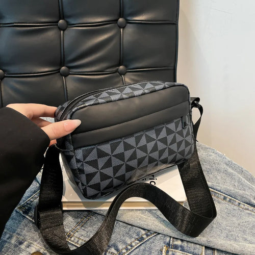 Bolso Crossbody Elegante para Mujer – Diseño Geométrico Moderno